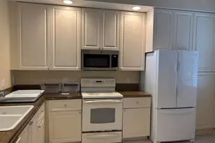 5 Harbour Isle Dr E, Fort Pierce, FL 34949 - Photo 2