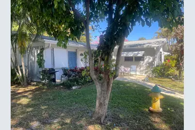 3123 SW Natura Avenue, Deerfield Beach, FL 33441 - Photo 2