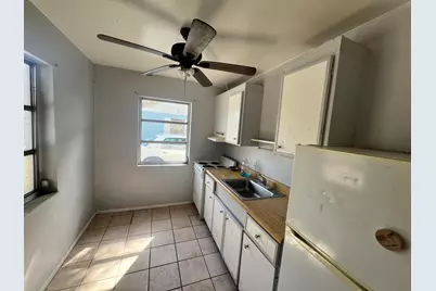 3261 S US Highway 1 #3, Fort Pierce, FL 34982 - Photo 2