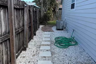 6045 Francis St, Jupiter, FL 33458 - Photo 6