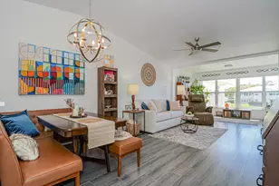 675 W Lake Jasmine Cir, Vero Beach, FL 32962 - Photo 38