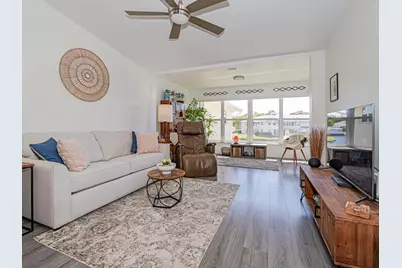 675 W Lake Jasmine Circle #206, Vero Beach, FL 32962 - Photo 2