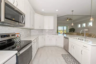 12819 SW Lake Fern Circle, Port Saint Lucie, FL 34987 - Photo 16