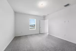 10436 NW Suncrest Loop, Port Saint Lucie, FL 34987 - Photo 8