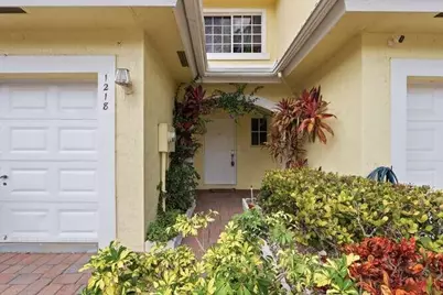 1218 Imperial Lake Road, West Palm Beach, FL 33413 - Photo 1