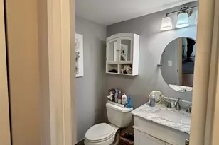 166 Dorset D, Boca Raton, FL 33434 - Photo 18