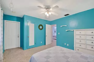 2449 Gertrude Dr, Lake Worth, FL 33462 - Photo 32