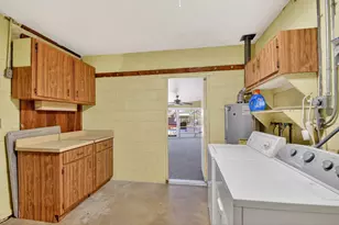 2449 Gertrude Dr, Lake Worth, FL 33462 - Photo 38