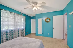 2449 Gertrude Dr, Lake Worth, FL 33462 - Photo 8