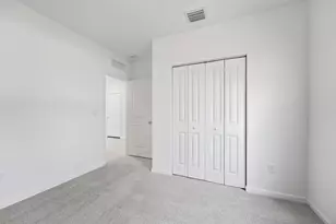 10485 NW Suncrest Loop, Port Saint Lucie, FL 34987 - Photo 6