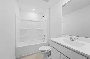 10485 NW Suncrest Loop, Port Saint Lucie, FL 34987 - Photo 20