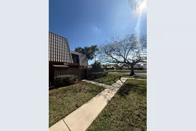 5524 55th Way, West Palm Beach, FL 33409 - Photo 4