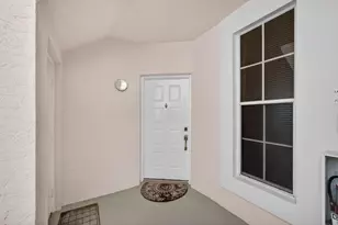 101 Muirfield Ct, Jupiter, FL 33458 - Photo 2