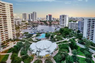 101 Muirfield Ct, Jupiter, FL 33458 - Photo 1