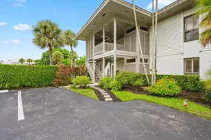 11842 Pebblewood Dr, Wellington, FL 33414 - Photo 1