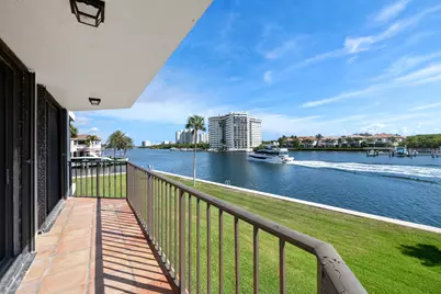 899 Jeffery Street #214, Boca Raton, FL 33487 - Photo 2