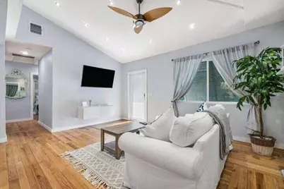 11 SW 4th Street, Delray Beach, FL 33444 - Photo 6