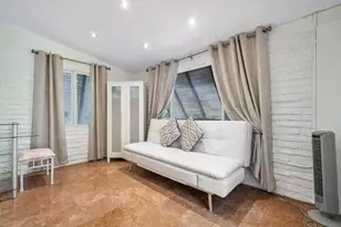 11 SW 4th St, Delray Beach, FL 33444 - Photo 12