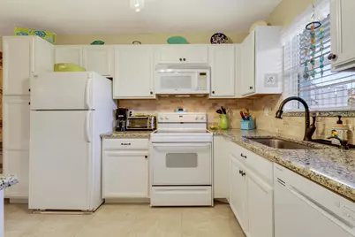 2929 SE Ocean Boulevard #112-2, Stuart, FL 34996 - Photo 10