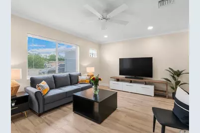 1541 NE 15th Avenue #1541, Fort Lauderdale, FL 33304 - Photo 2