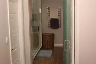 835 NE 191st St, Miami, FL 33179 - Photo 12