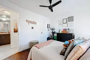 8225 Sunrise Lakes Blvd, Sunrise, FL 33322 - Photo 14