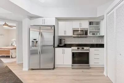 600 S Dixie Highway Highway #239, West Palm Beach, FL 33401 - Photo 2