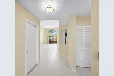 440 Ashwood Place, Boca Raton, FL 33431 - Photo 4