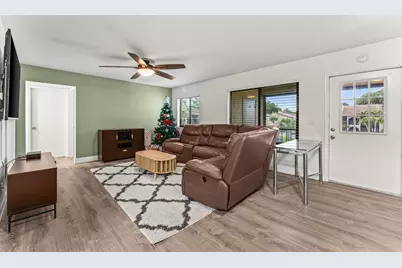 508 Shady Pine Way #D2, Greenacres, FL 33415 - Photo 4