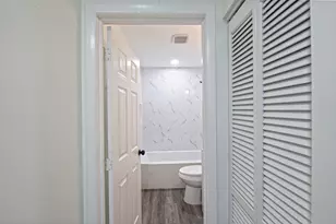 945 SW 33rd Ave, Vero Beach, FL 32968 - Photo 24