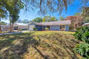 945 SW 33rd Ave, Vero Beach, FL 32968 - Photo 4