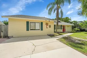 2385 SW Mountwell St, Port Saint Lucie, FL 34952 - Photo 4