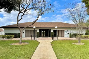 2840 S Oakland Forest Dr, Oakland Park, FL 33309 - Photo 42