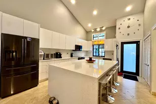 2840 S Oakland Forest Dr, Oakland Park, FL 33309 - Photo 6