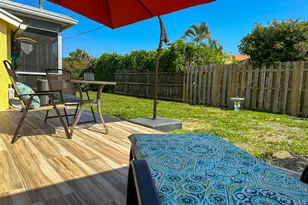 155 Deerfield Dr N, Jupiter, FL 33458 - Photo 1