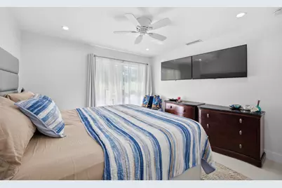 155 Deerfield Drive N, Jupiter, FL 33458 - Photo 14