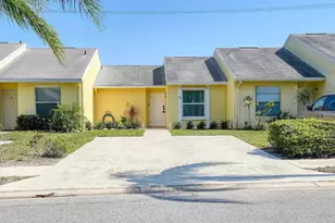 155 Deerfield Dr N, Jupiter, FL 33458 - Photo 2