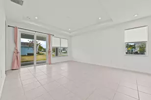 10751 SW Hensley St, Port Saint Lucie, FL 34987 - Photo 8