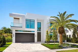 1051 NE 2nd Terrace, Boca Raton, FL 33432 - Photo 2