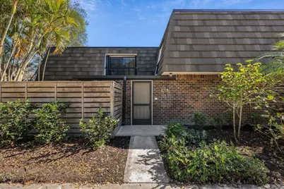 1124 11th Terrace, Palm Beach Gardens, FL 33418 - Photo 2