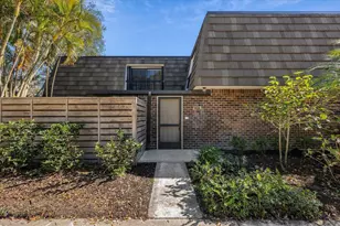 1124 11th Terrace, Palm Beach Gardens, FL 33418 - Photo 2