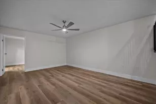 1124 11th Terrace, Palm Beach Gardens, FL 33418 - Photo 6