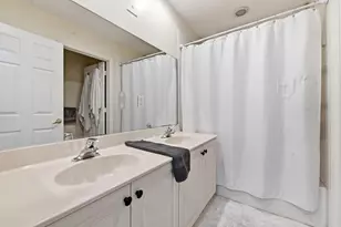 9709 Wyeth Ct, Wellington, FL 33414 - Photo 22