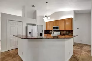 997 SW Eureka Ave, Port Saint Lucie, FL 34953 - Photo 24