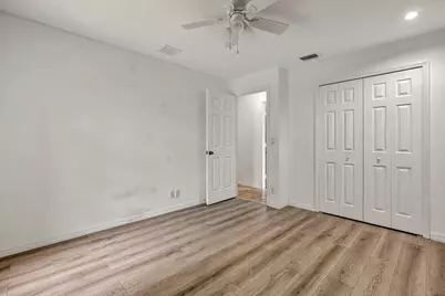 997 SW Eureka Avenue, Port Saint Lucie, FL 34953 - Photo 4