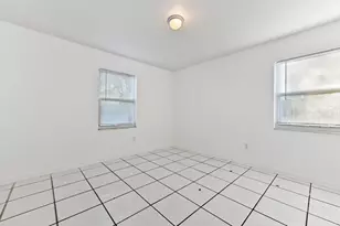 7902 Burlwood Ln, Lake Worth, FL 33467 - Photo 16