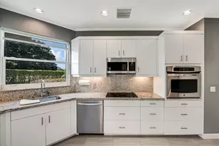 2482 Players Ct, Wellington, FL 33414 - Photo 24