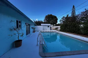 1301 SE Sandpiper Ln, Stuart, FL 34996 - Photo 8