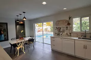 1301 SE Sandpiper Ln, Stuart, FL 34996 - Photo 14