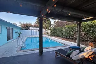 1301 SE Sandpiper Ln, Stuart, FL 34996 - Photo 8